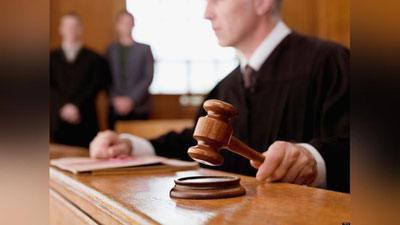 Изрображение 'ДЛЯ СУДЕЙ УСТАНОВЛЕН ПРЕДЕЛЬНЫЙ ВОЗРАСТ ПРЕБЫВАНИЯ В ДОЛЖНОСТИ'