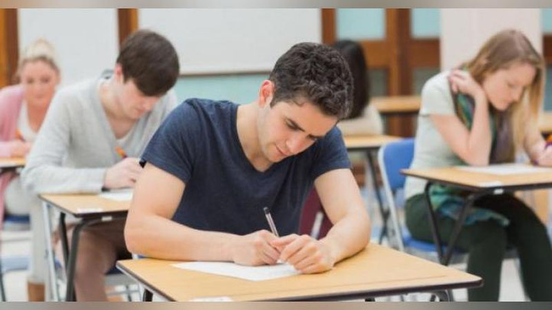 'DAVLAT TEST MARKAZIDA QO`ShIMChA REPETISION TEST SINOVLARI BO`LIB O`TMOQDA'ning rasmi