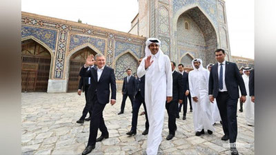 'Qatar Amiri Shavkat Mirziyoev boshchiligida Samarqanddagi obidalar bilan tanishdi (foto)'ning rasmi