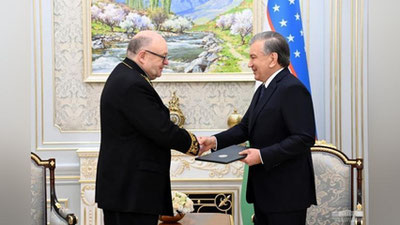 'Shavkat Mirziyoev Rossiya elchisini qabul qildi'ning rasmi