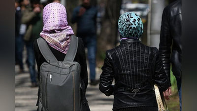 'Jamoat joyida ibodat libosida yurganlik uchun javobgarlik bekor qilindi'ning rasmi