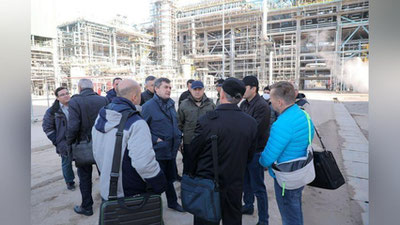 '“O`zbekneftgaz”: Energetika vaziri va “O`zbekneftgaz” AJ Boshqaruvi raisi tomonidan “GTL” zavodidagi yakuniy bosqich qurilish ishlari holati o`rganildi'ning rasmi