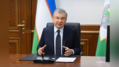 'Шавкат Мирзиёев ҳузурида машинасозлик саноатида амалга оширилаётган ишларга бағишланган йиғилиш бошланди'ning rasmi