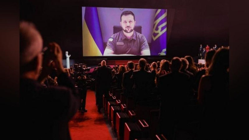 'Uchinchi jahon urushi bo`lmaydi — Zelenskiy'ning rasmi