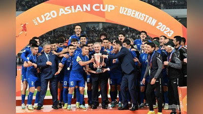 'Тарихий ғалаба: Президент терма жамоамизни тақдирлаш маросимида иштирок этди ва Осиё кубогини топширди (фото)'ning rasmi