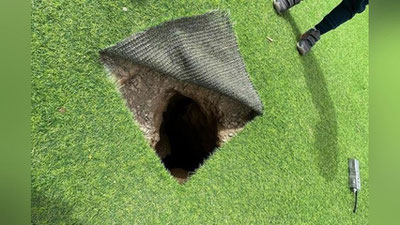 'Тошкент шаҳрида ёш бола болалар майдончасида ҳосил бўлган чуқурга тушиб кетди'ning rasmi