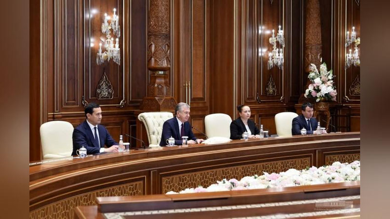 'Shavkat Mirziyoev Fransiya taraqqiyot agentligi bosh ijrochi direktorini qabul qildi'ning rasmi