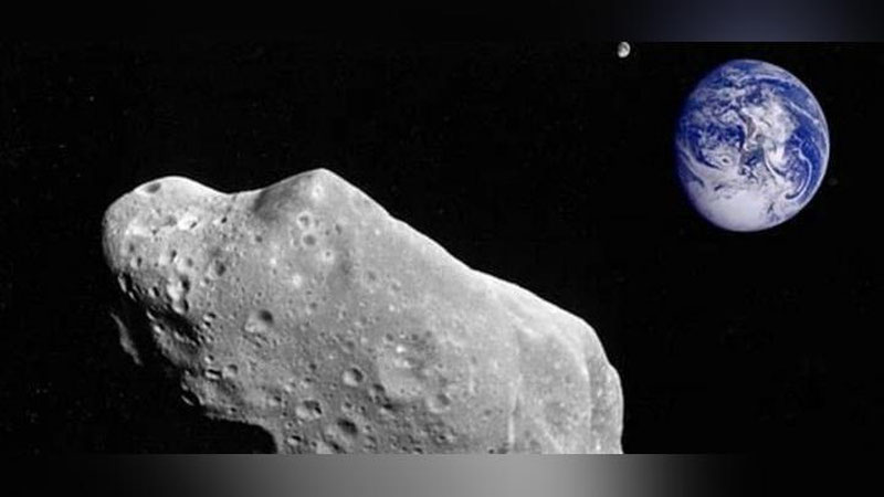 'Yaqin kunlarda Erga yaqin masofadan xavfli asteroid uchib o`tadi'ning rasmi