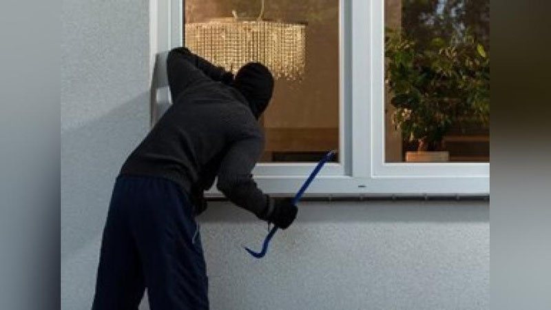 'Farg`onada voyaga etmagan shaxslar to`yxonaga o`g`irlikka tushdi'ning rasmi