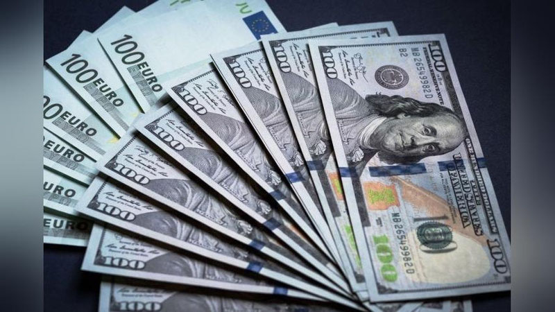 'O`zbekistonda dollarning rasmiy kursi 12 300 so`mdan oshdi'ning rasmi