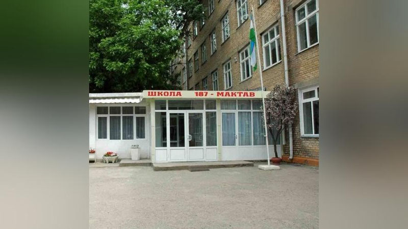 Изрображение 'В Ташкенте ученик похвастался ножом и его родителей оштрафовали'