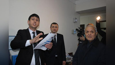 '1 yil davomida maxsus qutichalar sudyalar ishidagi qaysi kamchiliklarni fosh qilgan?'ning rasmi