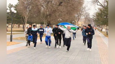 'Марафончининг кейинги манзили – Париж'ning rasmi