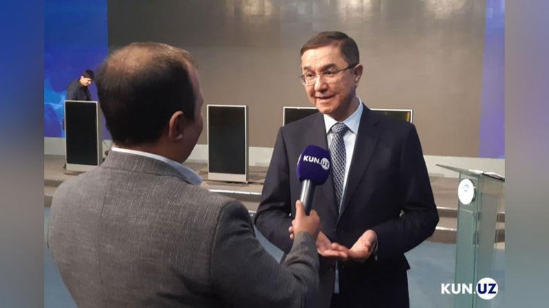 'Молия вазири ташқи қарз ошиши ва олтин захираси камаяётганига изоҳ берди'ning rasmi