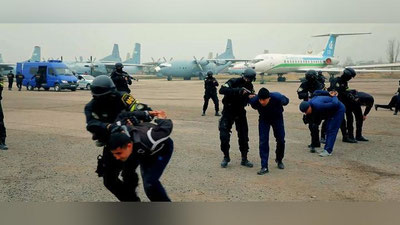 Изрображение 'В АЭРОПОРТУ В ТАШКЕНТЕ ЗАДЕРЖАЛИ УСЛОВНЫХ ТЕРРОРИСТОВ (ФОТО)'