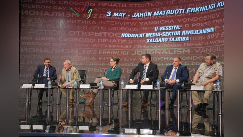 'Фоторепортаж: Пойтахтда 3 май — Жаҳон матбуоти эркинлиги куни қандай нишонланмоқда?'ning rasmi