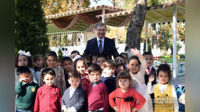 Изрображение 'ШАВКАТ МИРЗИЁЕВ ПОБЫВАЛ В ДЕТСКОМ САДУ №74 ЮНУСАБАДСКОГО РАЙОНА (ФОТО)'