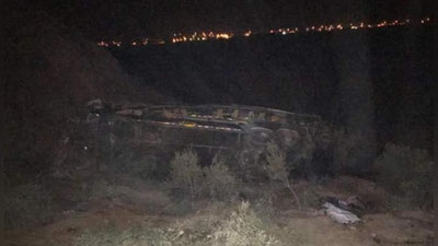 'Перуда автобус 200 метр баландикдан пастга қулади, 30 киши ҳалок бўлди'ning rasmi