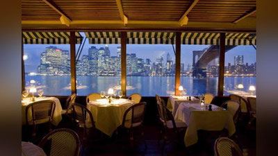 'Yulduzlar restoranda qancha choychaqa qoldirishadi?'ning rasmi