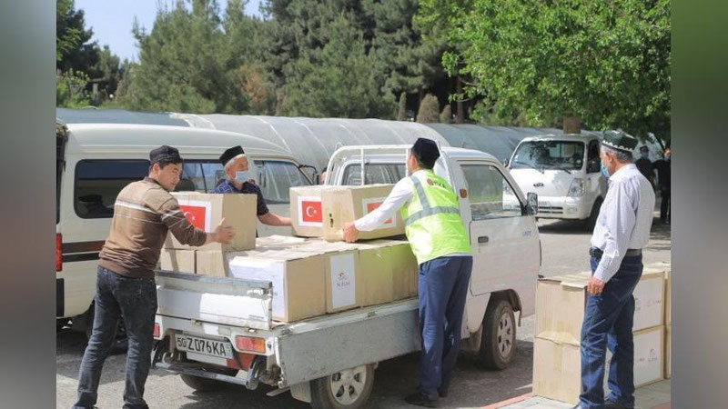 'Turkiya O`zbekistondagi 4631 oilaga gumanitar yordam ko`rsatdi'ning rasmi