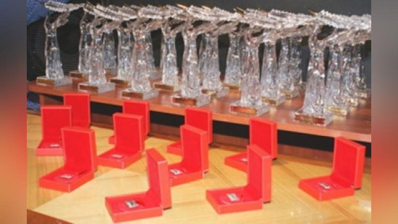 Изрображение 'В УЗБЕКИСТАНЕ ОБЪЯВЛЕН КОНКУРС "ОЛТИН КАЛАМ"'