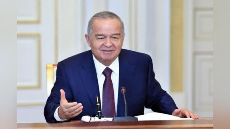 'Биринчи Президентнинг шахсий шифокори хотиралари 'ning rasmi