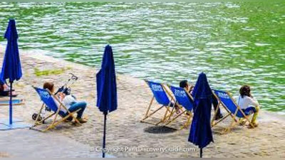 'Parijda havo isib ketgani tufayli qo`shimcha plyajlar qurilmoqda'ning rasmi