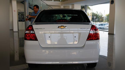 Изрображение 'ДИРЕКТОР АВТОСАЛОНА В ТАШКЕНТЕ ЗАПРОСИЛ "ШАПКУ" ЗА НОВУЮ НЕКСИЮ'