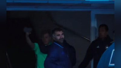 Изрображение 'ГОЛКИПЕР "ПАХТАКОРА" ОШТРАФОВАН ЗА НЕПРИЛИЧНЫЙ ЖЕСТ БОЛЕЛЬЩИКАМ'