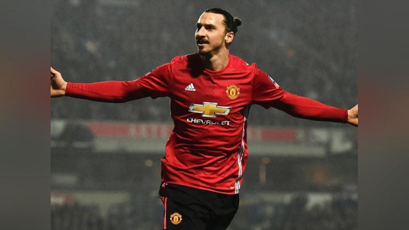 'ZLATAN “MYu”DA HAM MURABBIY, HAM FUTBOLChI BO`LIShI MUMKIN'ning rasmi