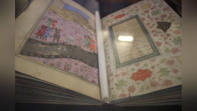 Изрображение 'В РОССИЙСКОЙ БИБЛИОТЕКЕ ПРОШЛА ВЫСТАВКА РУКОПИСЕЙ ПРОИЗВЕДЕНИЙ НАВОИ'