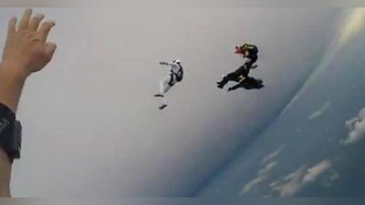 'Tataristonda ikki parashyutchi halok bo`ldi (Video)'ning rasmi