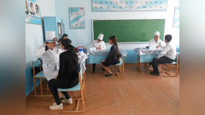 'Namangandagi barcha maktablarda tibbiy ko`rik boshlandi'ning rasmi