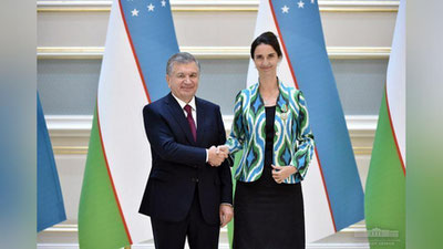 Изрображение 'Глава государства вручил высокие награды (фото)'