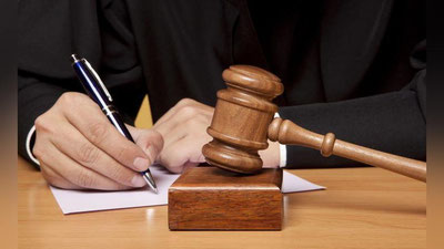 'Deputat so`roviga loqayd rahbarning ishi sudda ko`rildi'ning rasmi