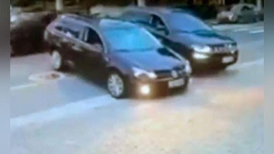 Изрображение 'КОНФЛИКТ МЕЖДУ АВТОМОБИЛИСТАМИ ЗАВЕРШИЛСЯ НЕОЖИДАННО (ВИДЕО)'