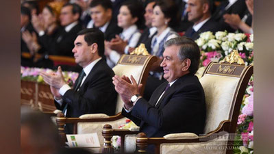 Изрображение 'ФОТО: КОНЦЕРТ ДЛЯ ЛИДЕРОВ УЗБЕКИСТАНА И ТУРКМЕНИСТАНА'