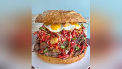 Изрображение 'ШЕСТИКИЛОГРАММОВЫЙ БУРГЕР НАЗВАЛИ ПРЯМОЙ ДОРОГОЙ К ОЖИРЕНИЮ (ВИДЕО)'