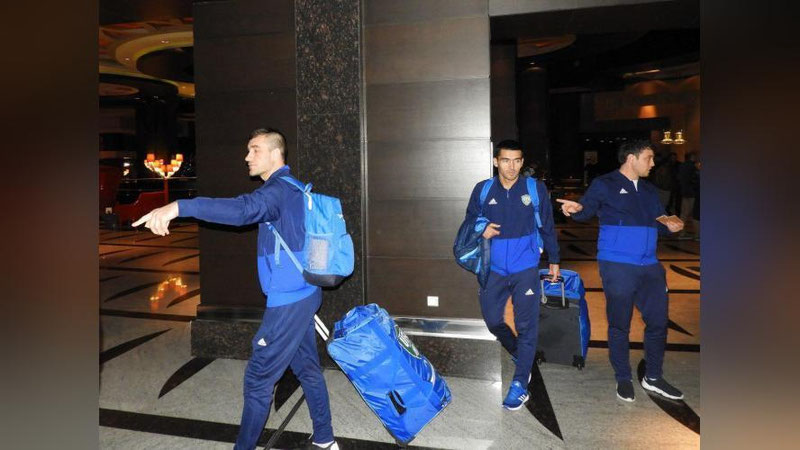 Изрображение 'СБОРНАЯ УЗБЕКИСТАНА ПО ФУТБОЛУ ОТПРАВИЛАСЬ НА СБОРЫ В ТУРЦИЮ'