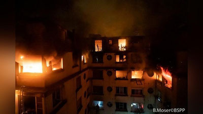 'Parijda turar joy binosida yong`in chiqdi 'ning rasmi