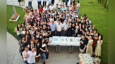 '​Markaziy Osiyoda yagona bo`lgan universitet 3 yoshga to`ldi'ning rasmi