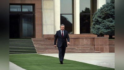 Изрображение 'ПРЕЗИДЕНТ УЗБЕКИСТАНА ОТБЫЛ В МОСКВУ'