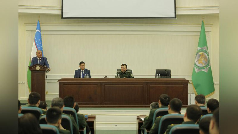 'Ватан хавфсизлиги йўлида жон фидо қилган божхоначилар ёдга олинди'ning rasmi