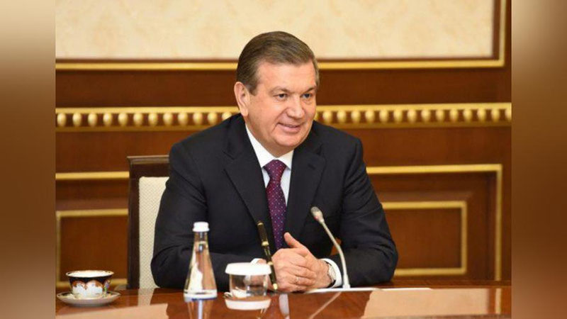 '​Prezident Shavkat Mirziyoev Amerika – O`zbekiston savdo palatasi raisini qabul qildi'ning rasmi