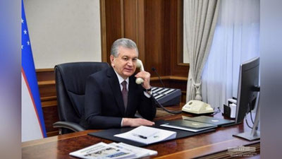 'Мирзиёев Эмомали Раҳмон билан қўшни Қозоғистонда вужудга келаётган ҳолат юзасидан фикр алмашди'ning rasmi