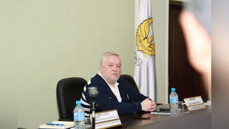 'Jahonga mashhur murabbiy Chikinyov O`zbekiston terma jamoasida ish boshladi'ning rasmi