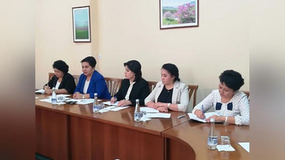'Shanxay ayollar federasiyasi bilan memorandum imzolandi'ning rasmi