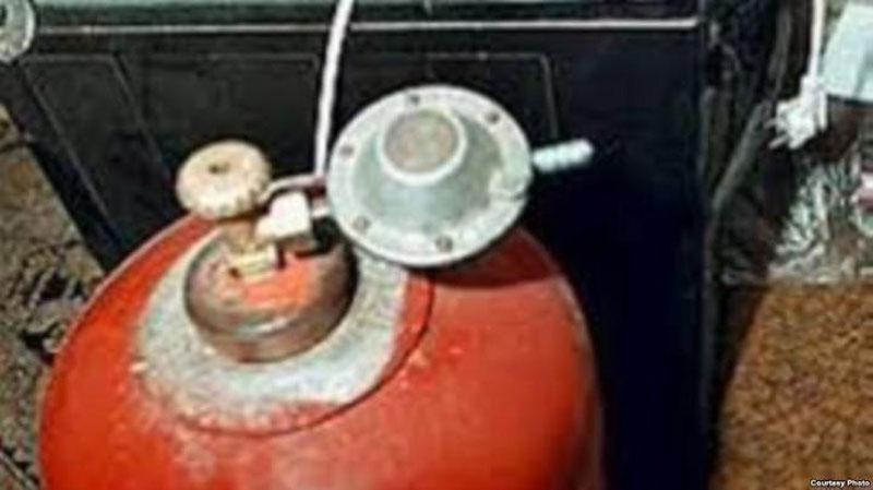 'Ис газидан заҳарланган 2 киши вафот этди'ning rasmi