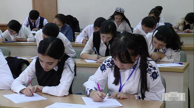 Изрображение 'В Узбекистане отмечают 30 лет со дня придания узбекскому языку статуса государственного'