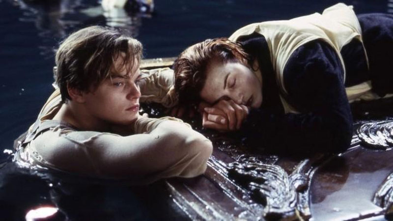 '“Титаник”даги эшик аукционда сотилди'ning rasmi